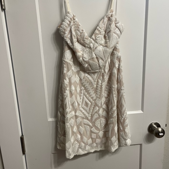 superdown white tiff sequin dress - Picture 3 of 4